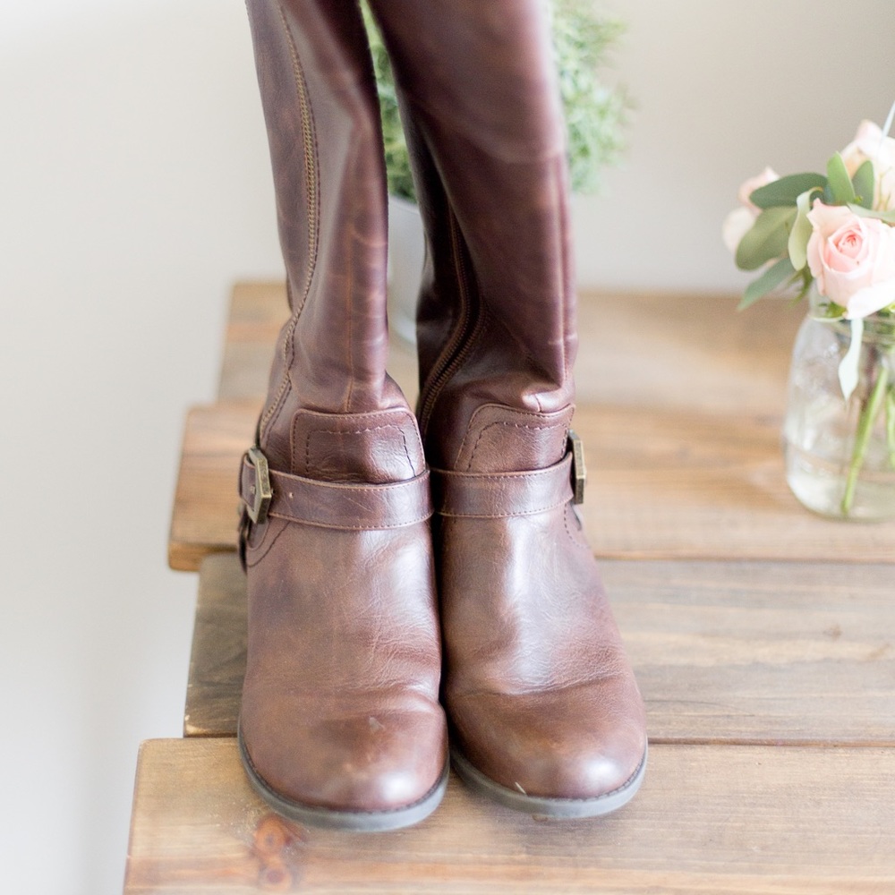 Guess boots, size 7